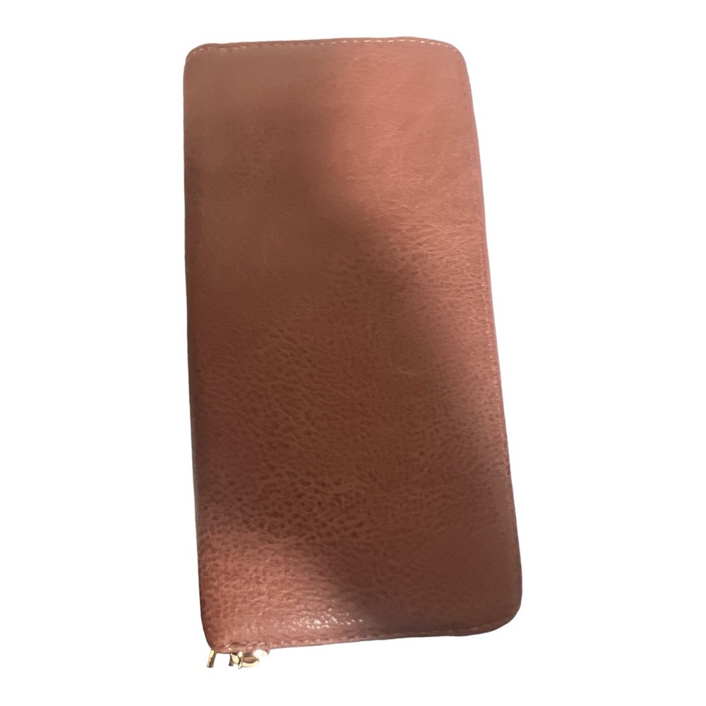 Pink Wallet - Picture 5 of 5